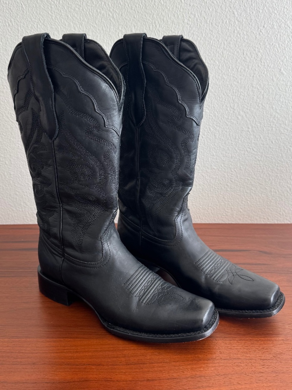 JB Dillon Black Square Toe Western Boots